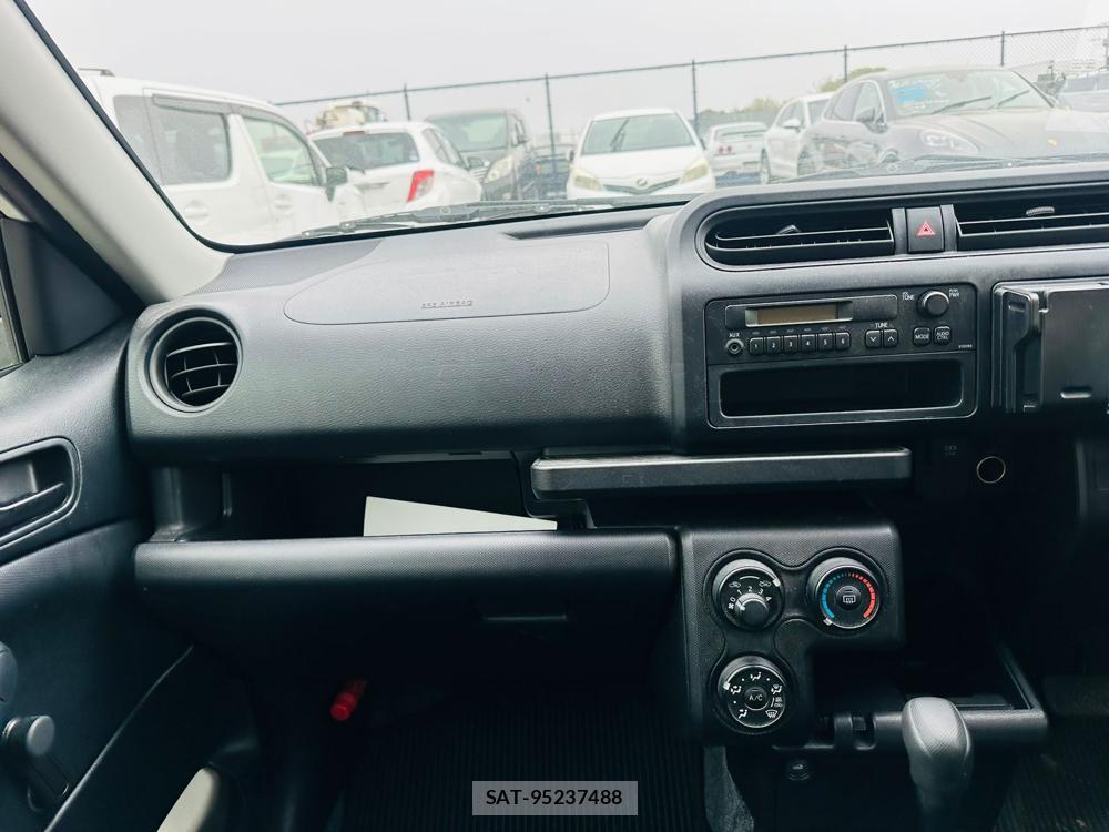 Toyota PROBOX VAN 2020 5852465-17