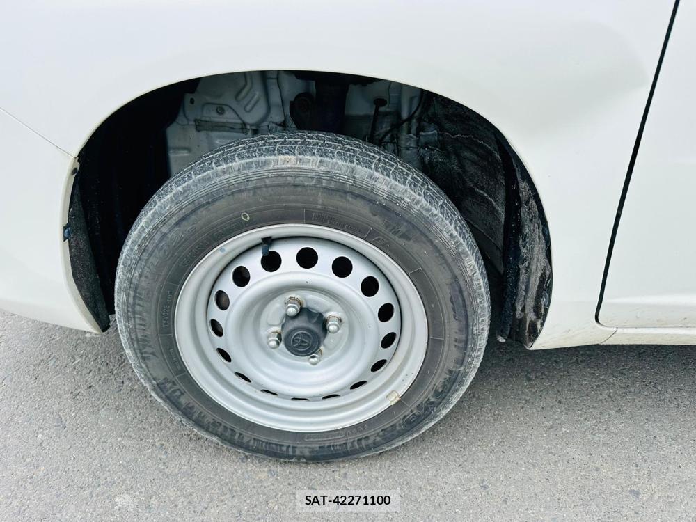 Toyota PROBOX VAN 2020 5852439-30