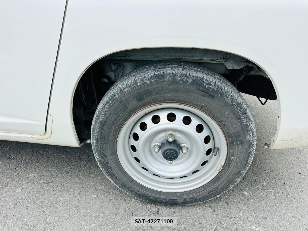 Toyota PROBOX VAN 2020 5852439-31
