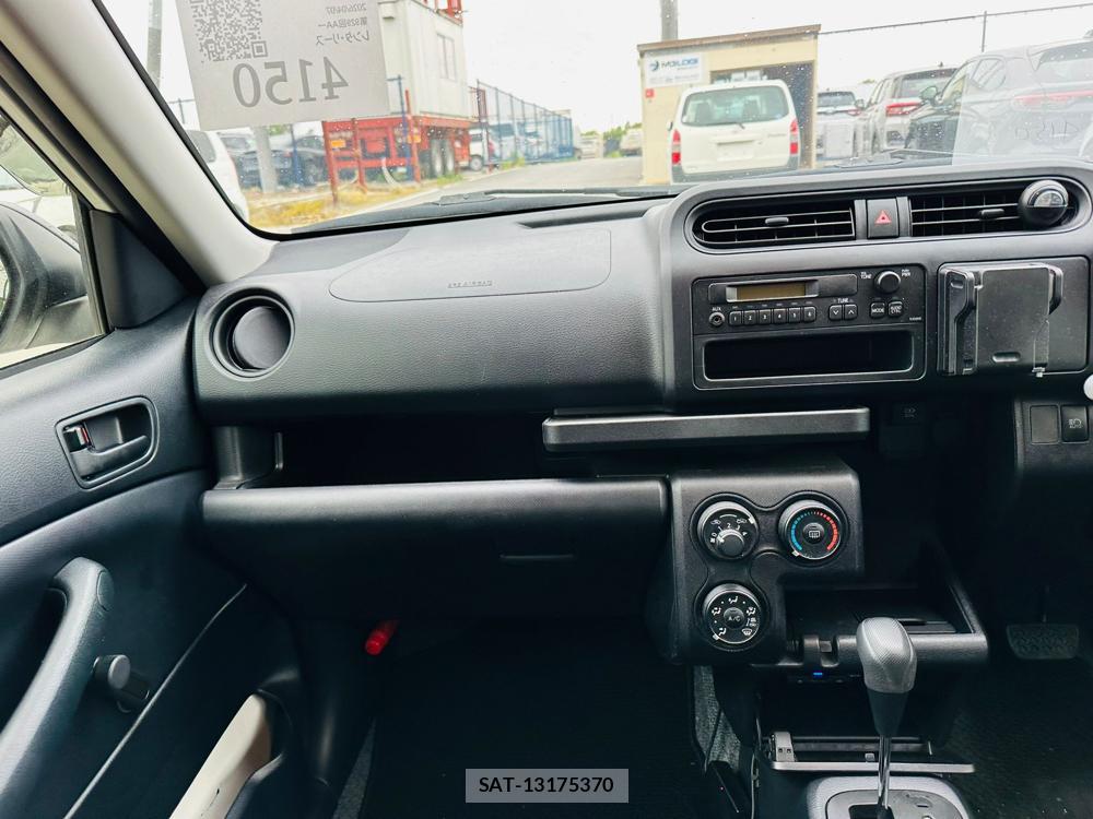 Toyota PROBOX VAN 2020 5952914-17
