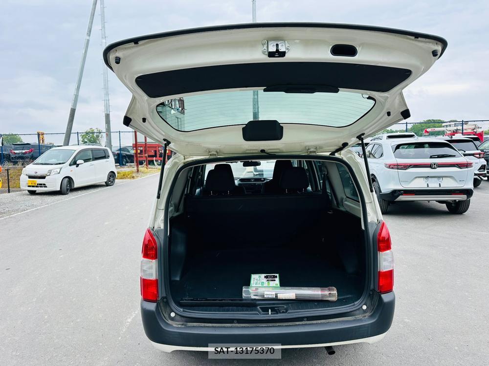 Toyota PROBOX VAN 2020 5952914-26