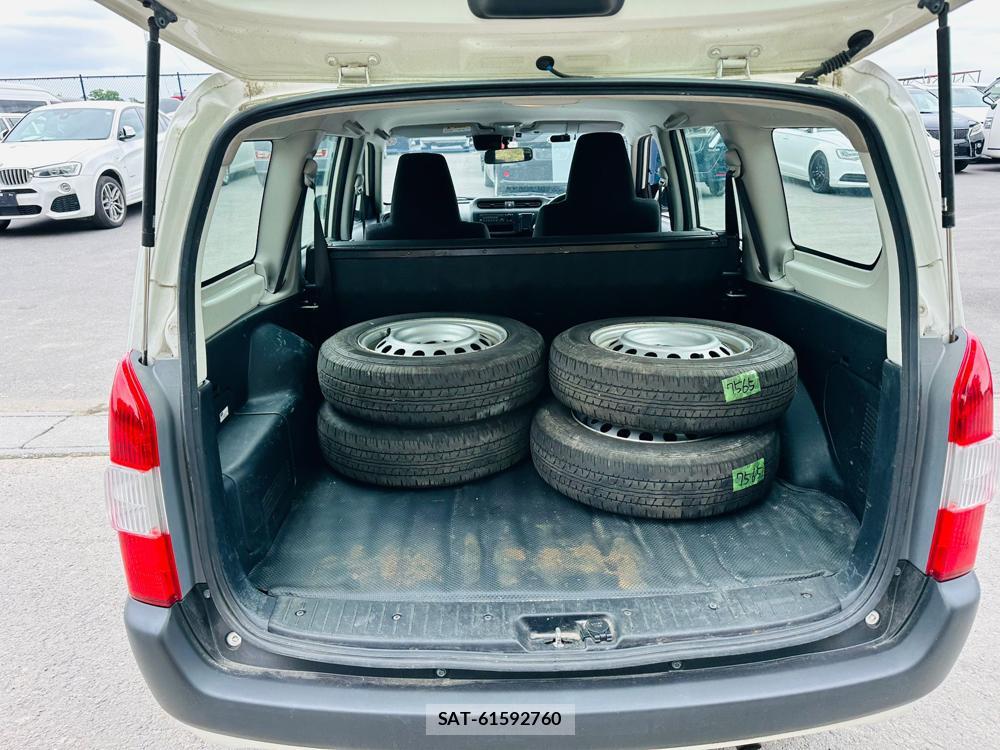 Toyota PROBOX VAN 2019 6751923-25