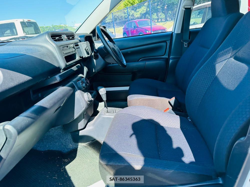 Toyota PROBOX VAN 2019 7009995-10