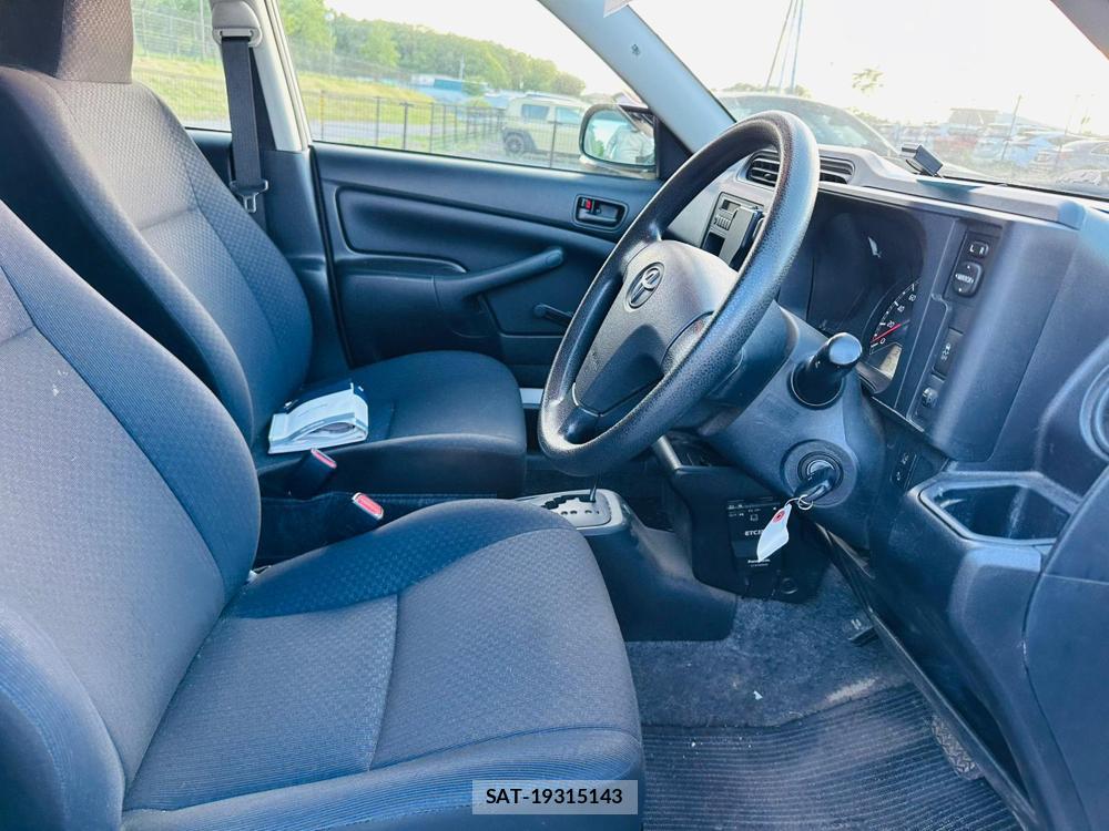 Toyota PROBOX VAN 2019 6485896-11