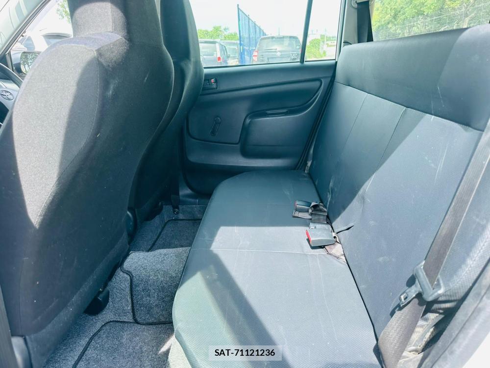 Toyota PROBOX VAN 2015 7086857-9