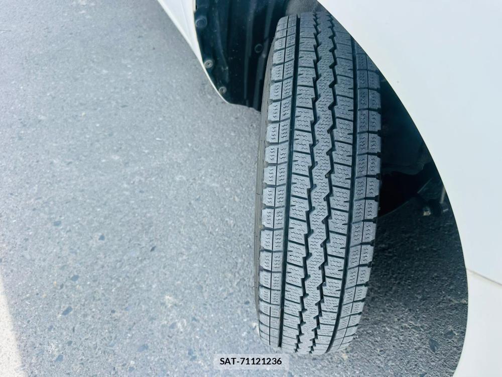 Toyota PROBOX VAN 2015 7086857-29