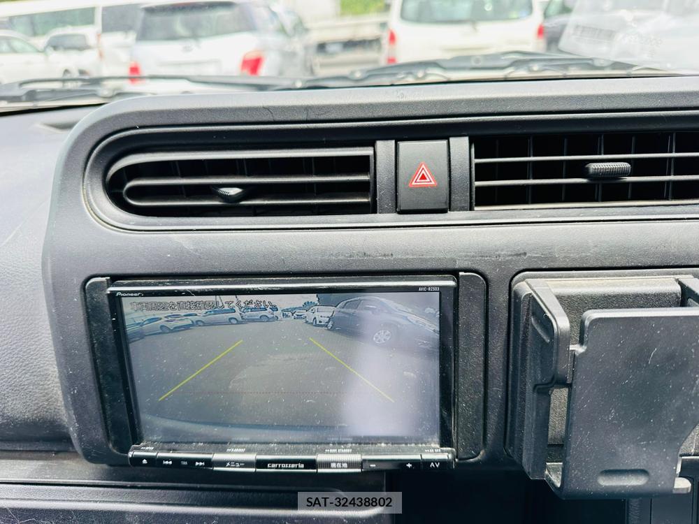 Toyota PROBOX VAN 2020 7072717-18