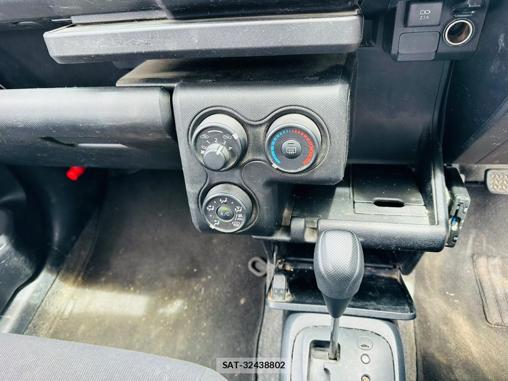 Toyota PROBOX VAN 2020 7072717-19