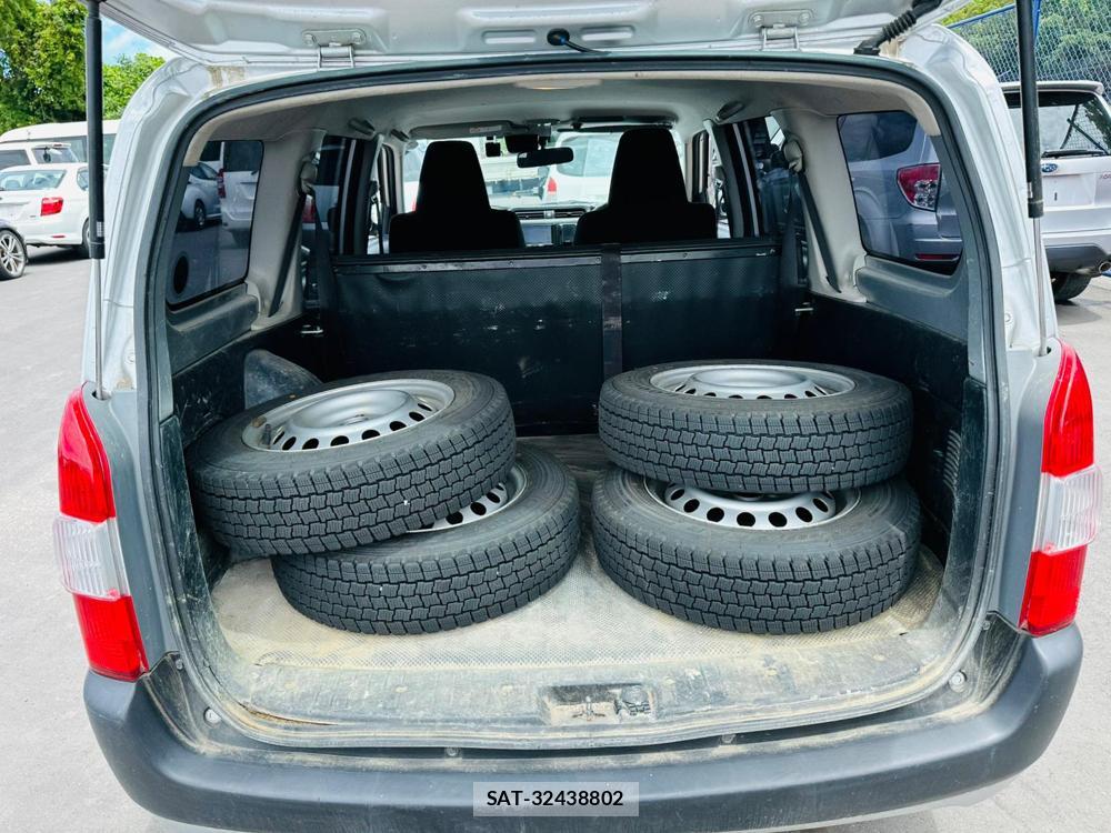 Toyota PROBOX VAN 2020 7072717-25