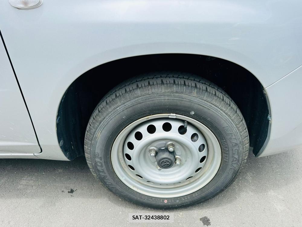 Toyota PROBOX VAN 2020 7072717-28