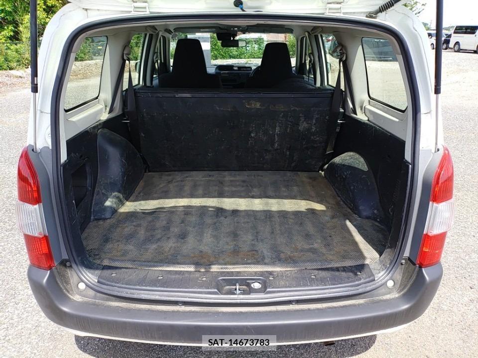 Toyota PROBOX VAN 2019 7182911-11