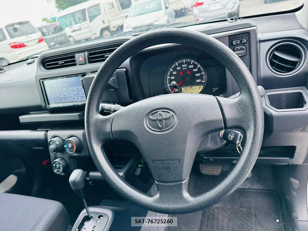 Toyota PROBOX VAN 2020 7242610-14