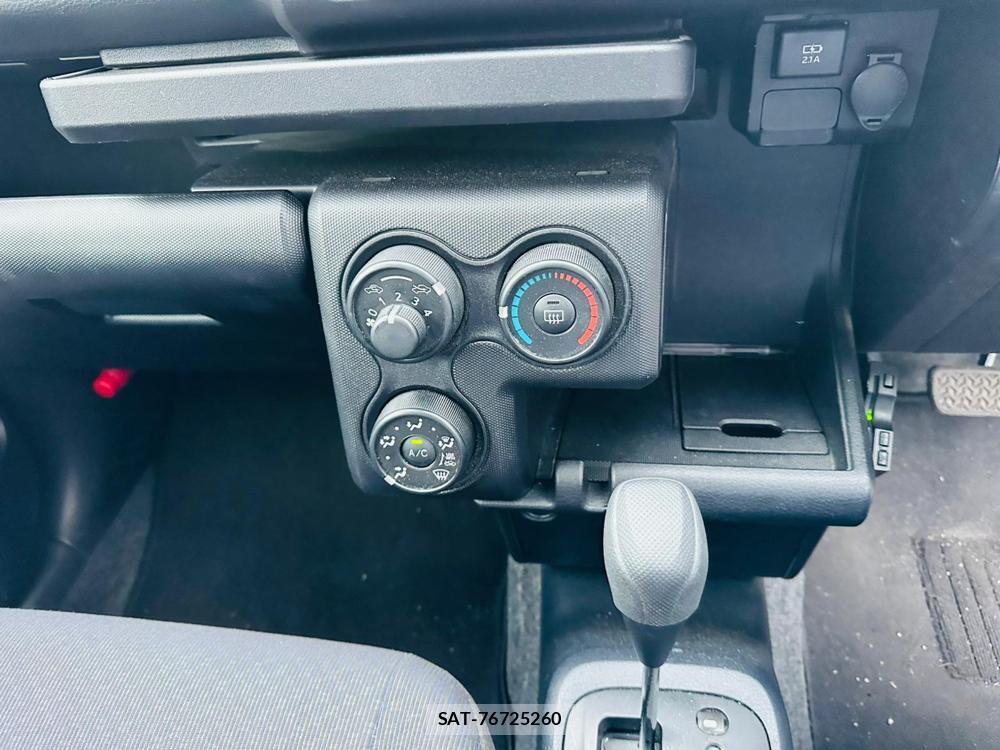 Toyota PROBOX VAN 2020 7242610-19