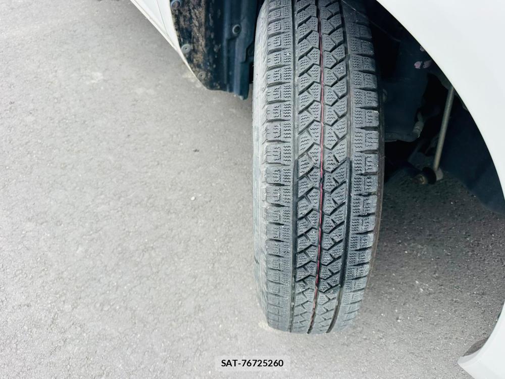 Toyota PROBOX VAN 2020 7242610-32