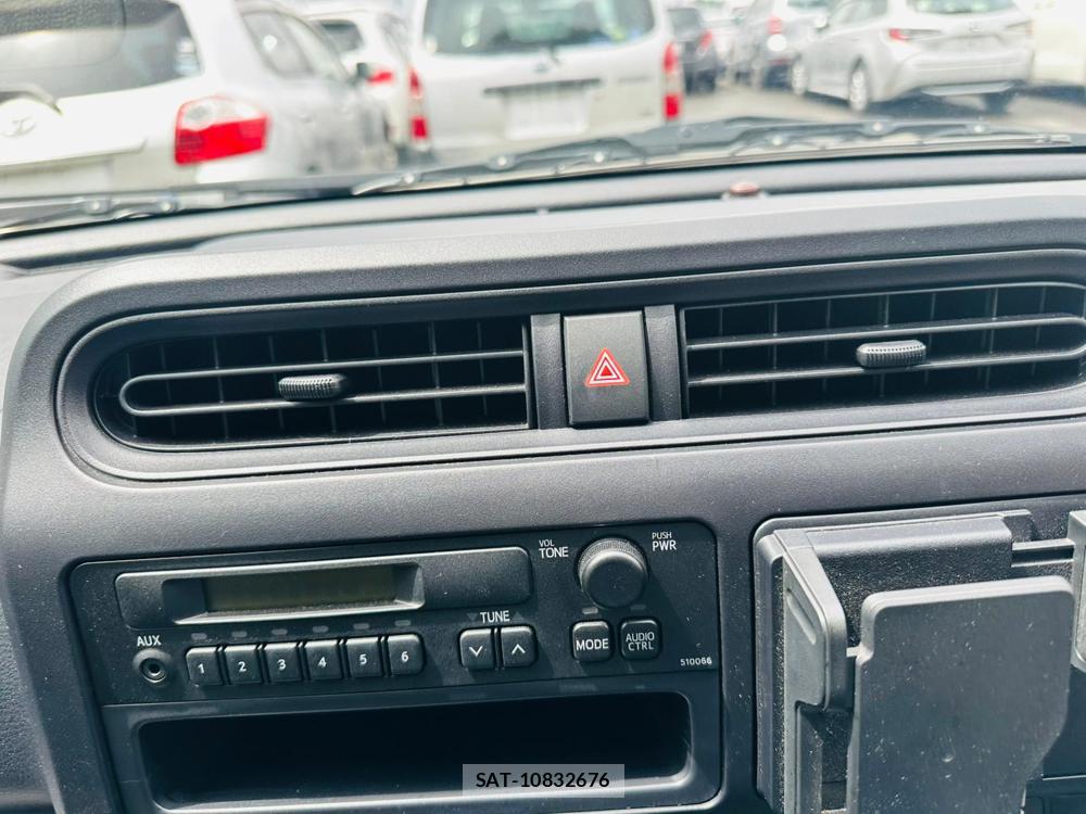 Toyota PROBOX VAN 2019 7242619-18