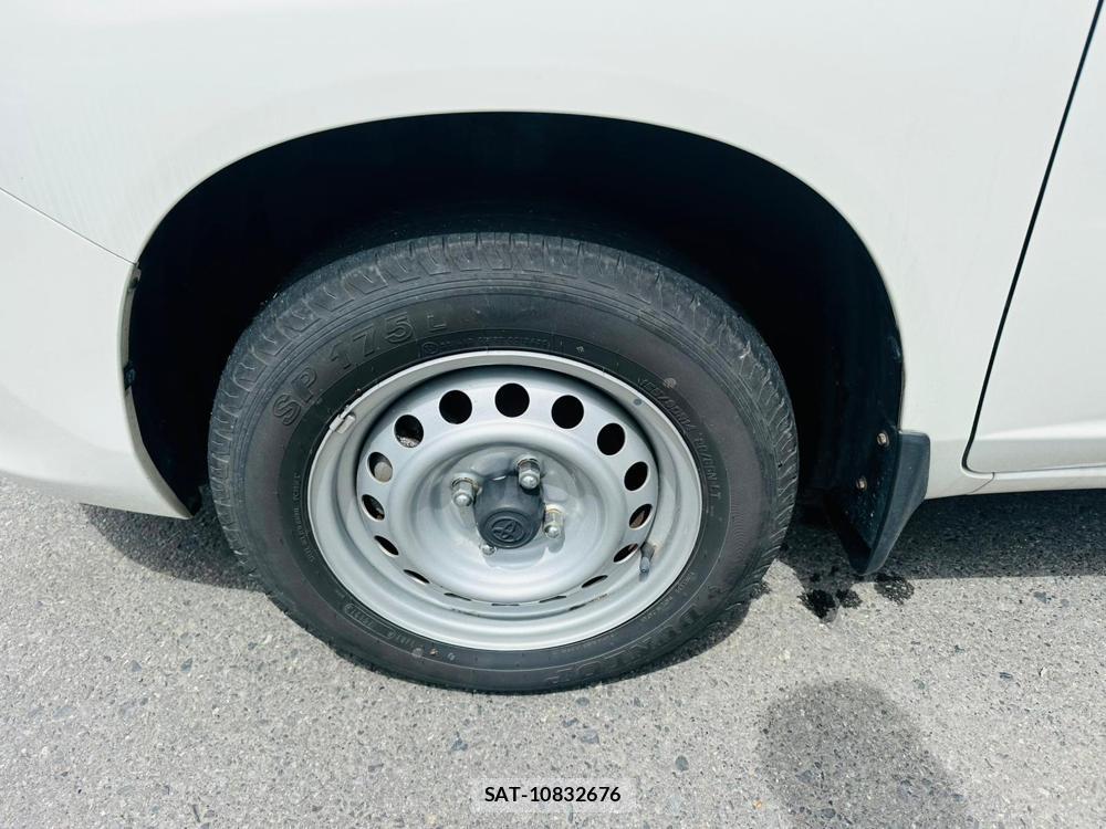 Toyota PROBOX VAN 2019 7242619-29