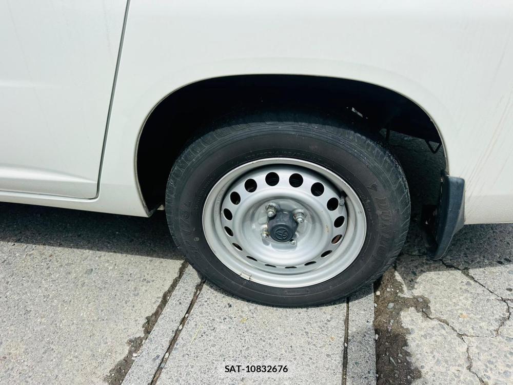 Toyota PROBOX VAN 2019 7242619-30