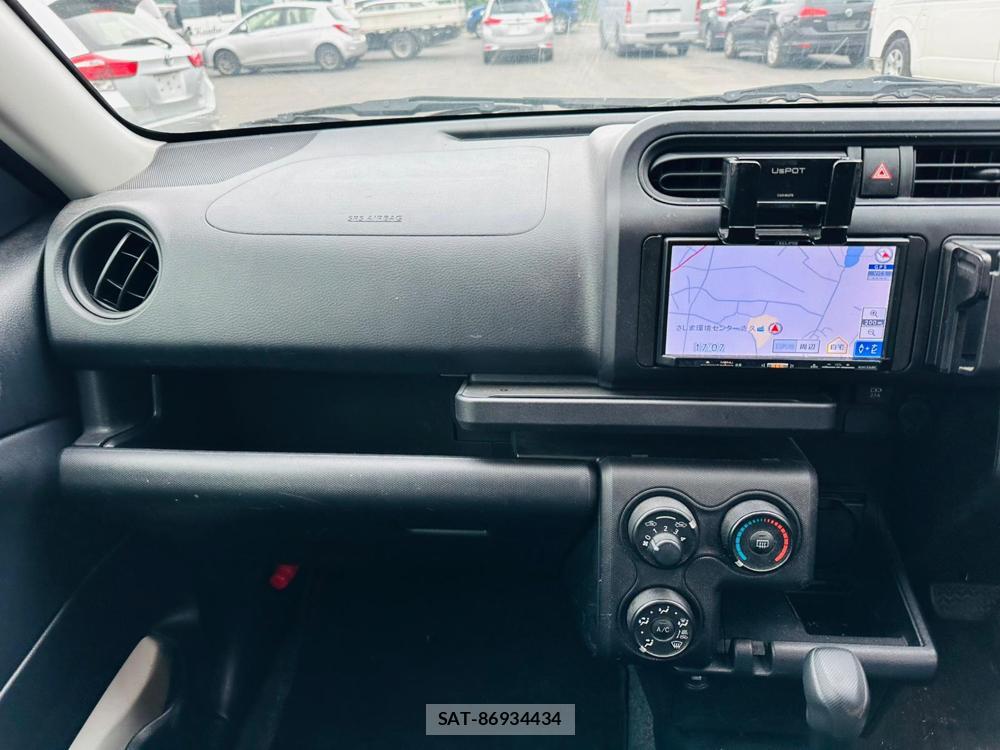 Toyota PROBOX VAN 2020 7242611-17