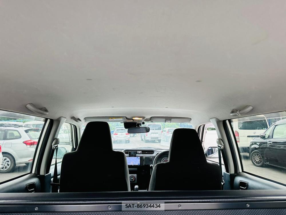 Toyota PROBOX VAN 2020 7242611-24