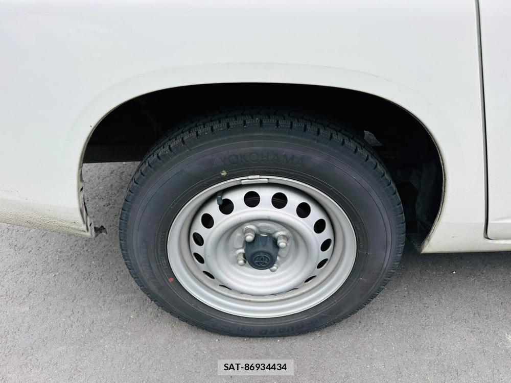 Toyota PROBOX VAN 2020 7242611-27