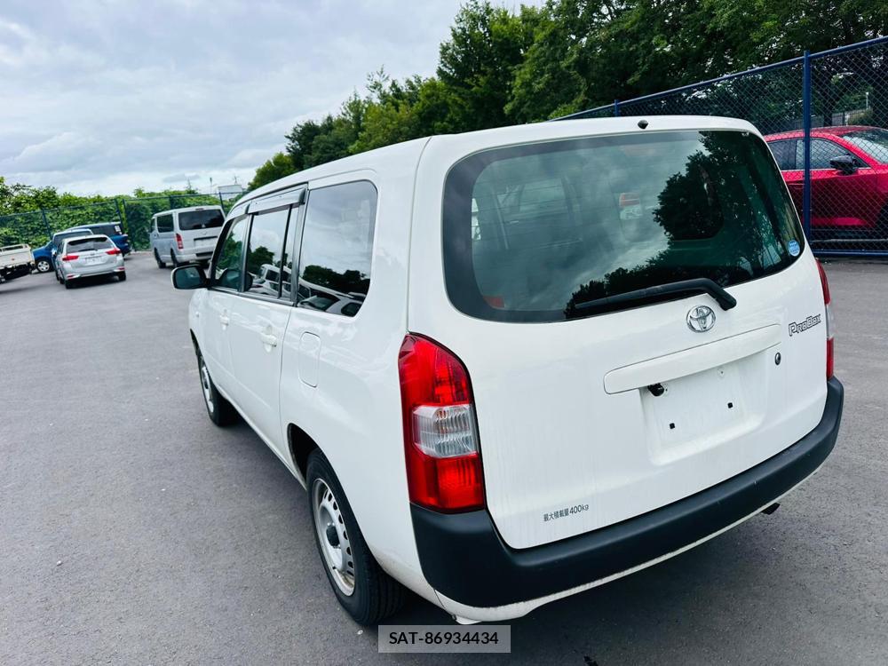 Toyota PROBOX VAN 2020 7242611-2