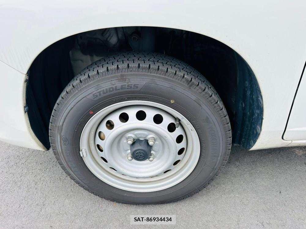 Toyota PROBOX VAN 2020 7242611-29