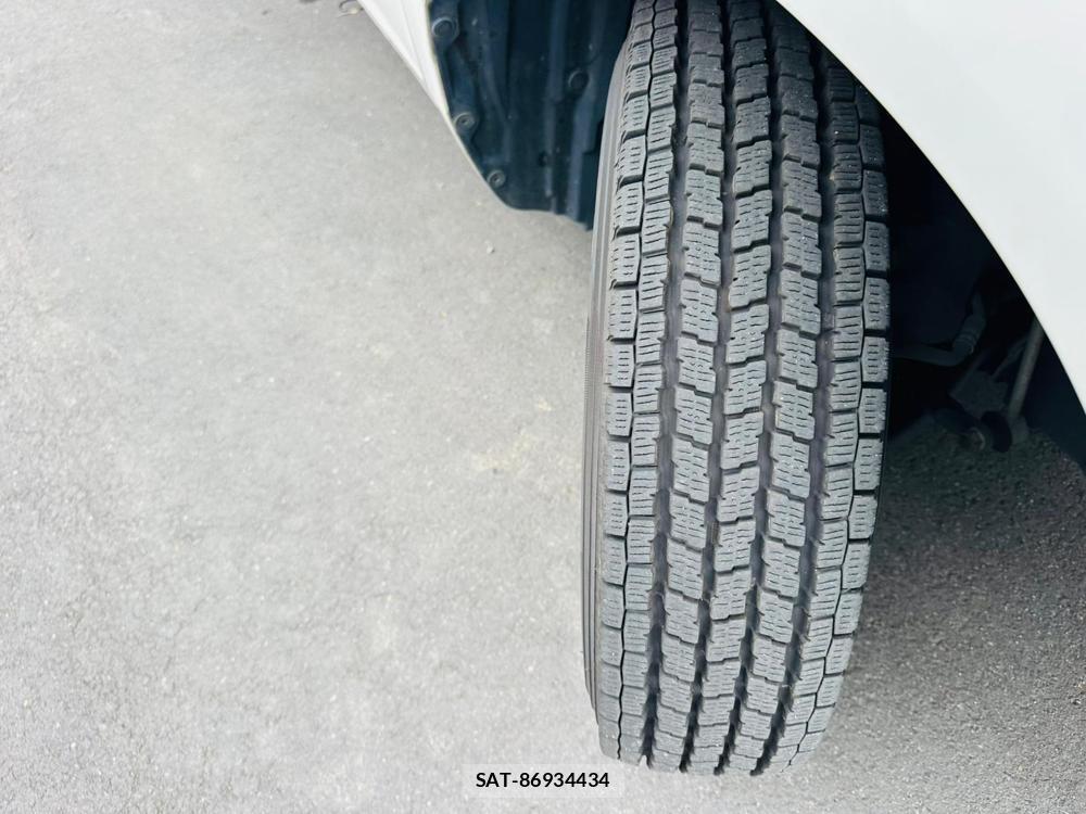 Toyota PROBOX VAN 2020 7242611-32