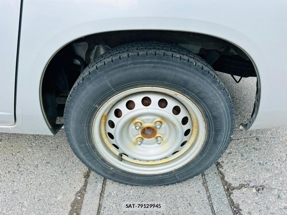Toyota PROBOX VAN 2019 7072718-28
