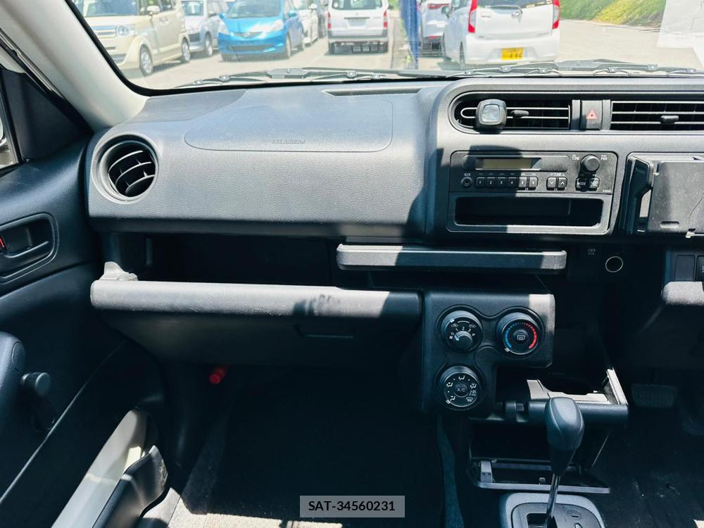 Toyota PROBOX VAN 2019-05 7536821-17