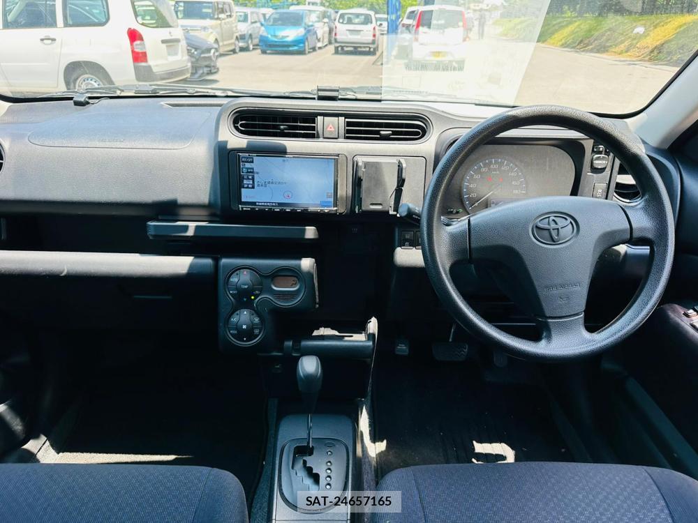 Toyota PROBOX VAN 2019-04 7537009-12