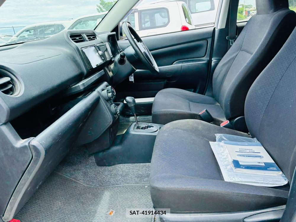Toyota PROBOX VAN 2019-06 7590453-10