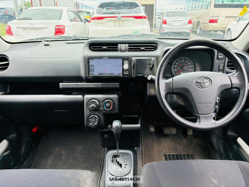 Toyota PROBOX VAN 2019-06 7590453-12