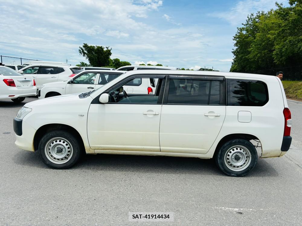 Toyota PROBOX VAN 2019-06 7590453-1