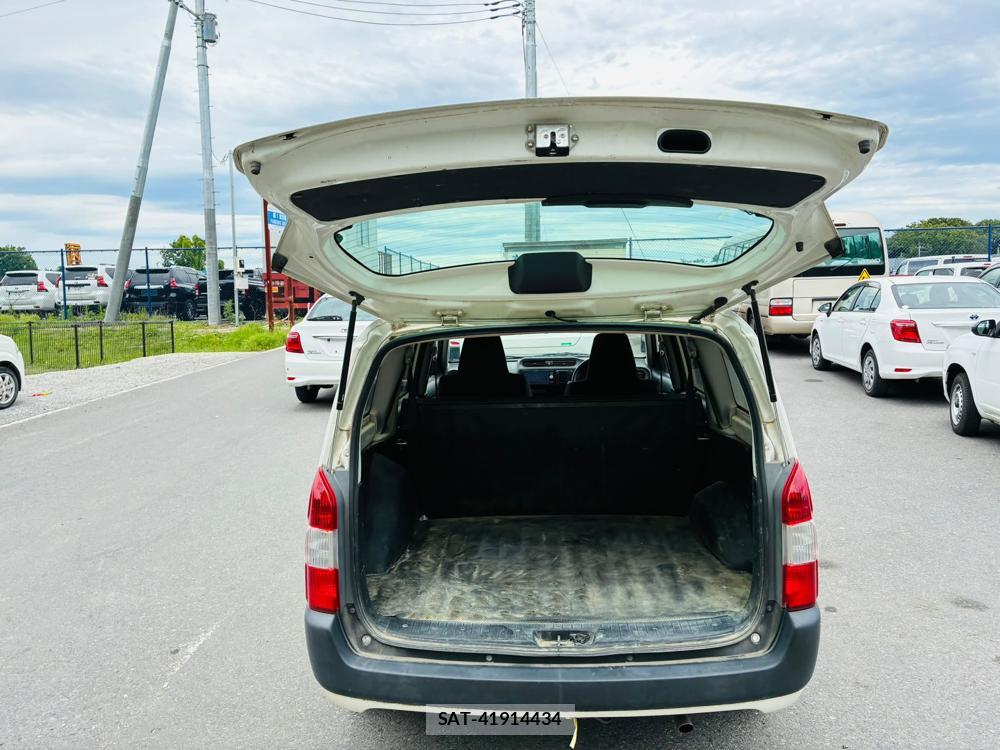 Toyota PROBOX VAN 2019-06 7590453-26