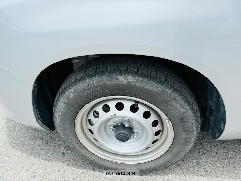 Toyota PROBOX VAN 2020 7335617-29