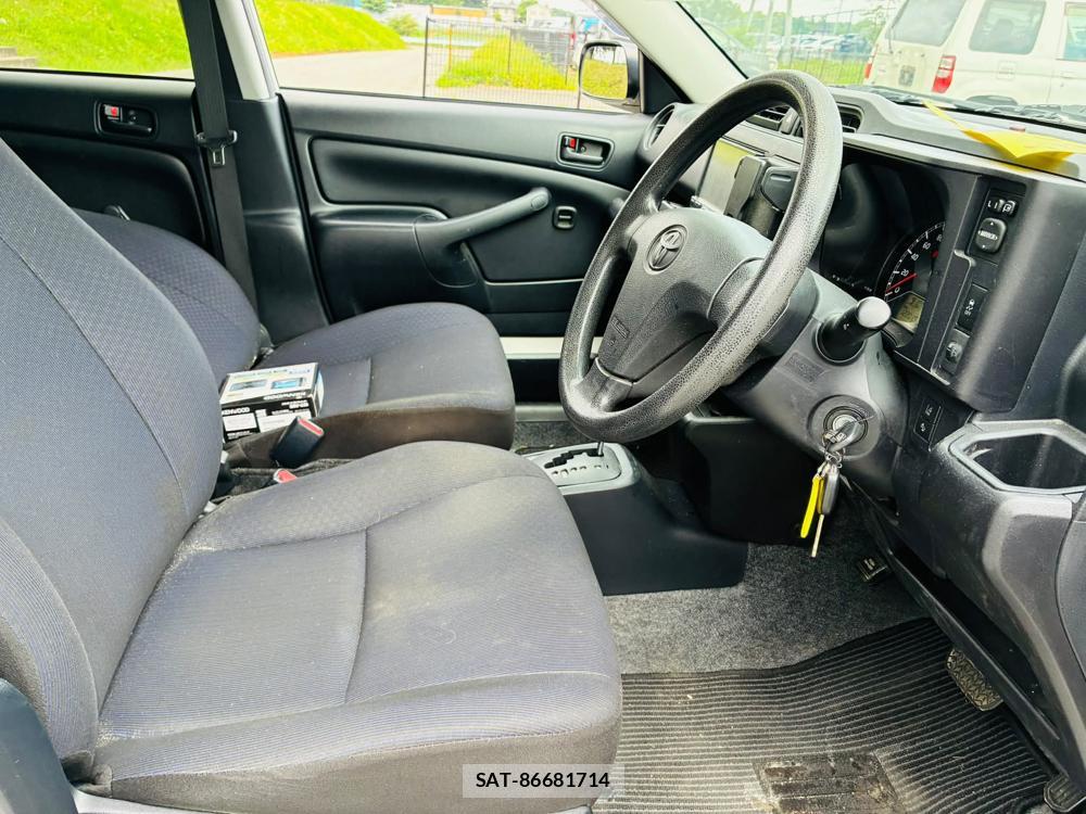 Toyota PROBOX VAN 2019-06 7439582-11