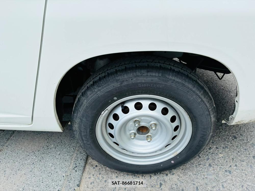 Toyota PROBOX VAN 2019-06 7439582-30