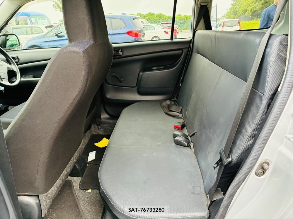 Toyota PROBOX VAN 2019-06 7496782-9