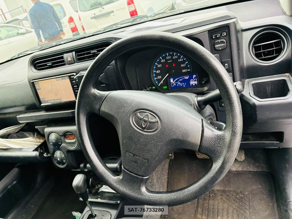 Toyota PROBOX VAN 2019-06 7496782-14
