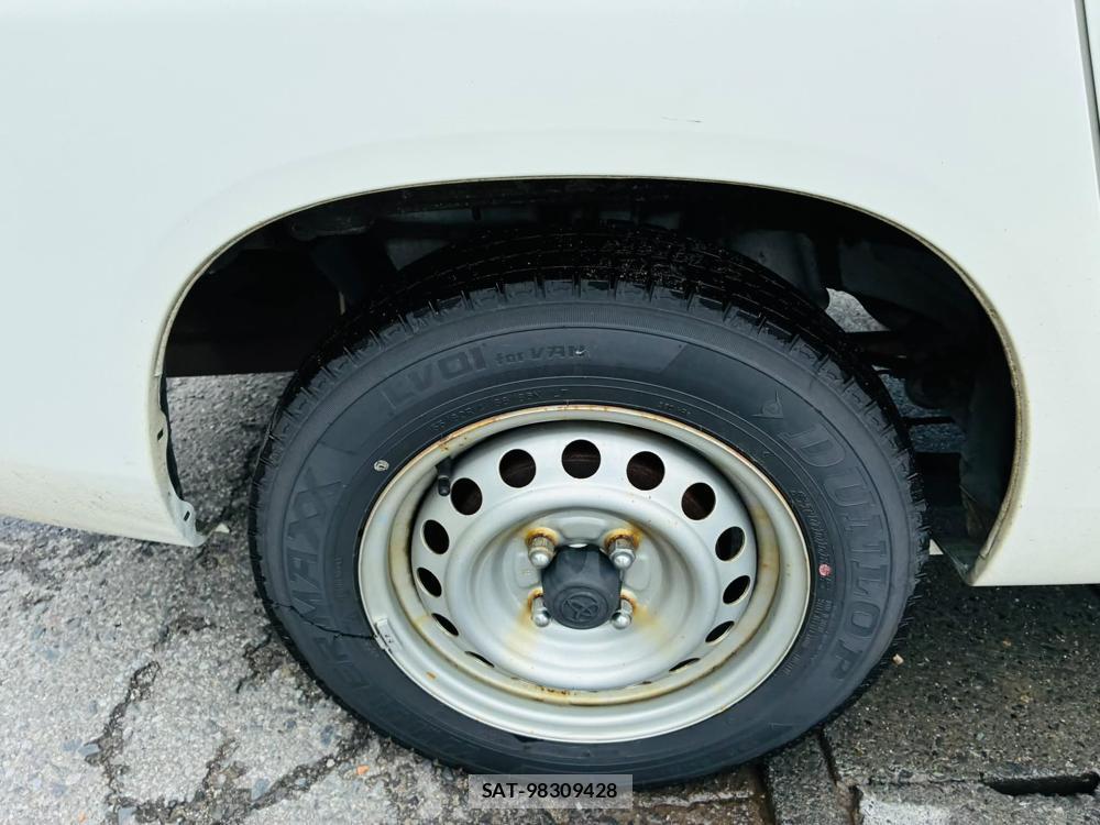 Toyota PROBOX VAN 2020 7270030-27