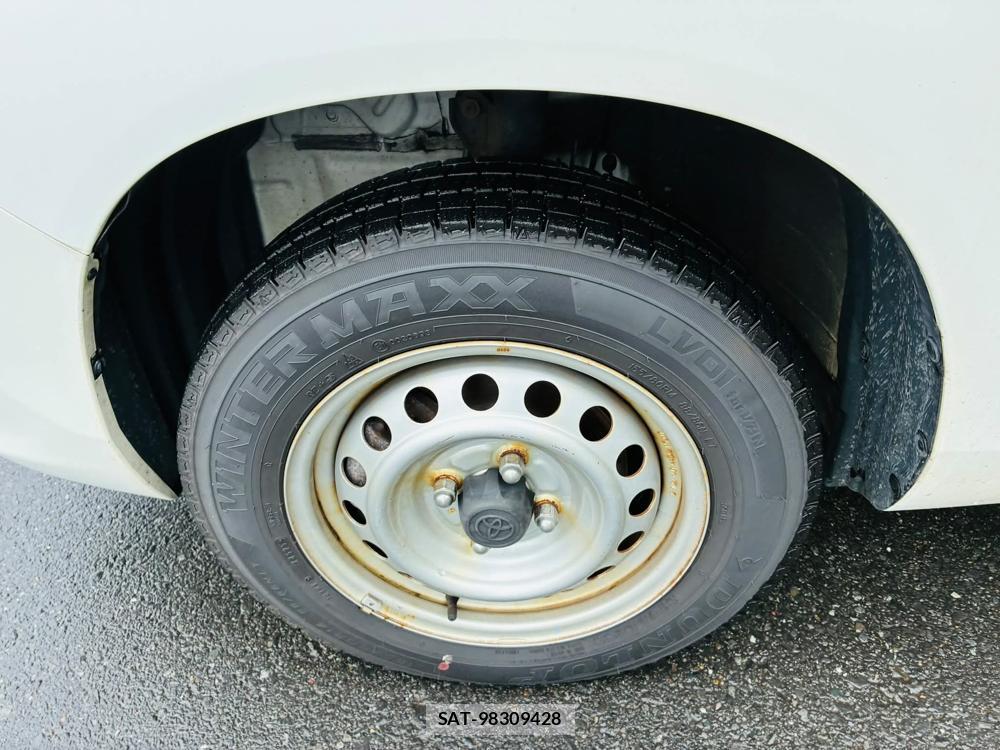 Toyota PROBOX VAN 2020 7270030-30