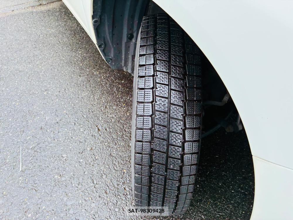Toyota PROBOX VAN 2020 7270030-32