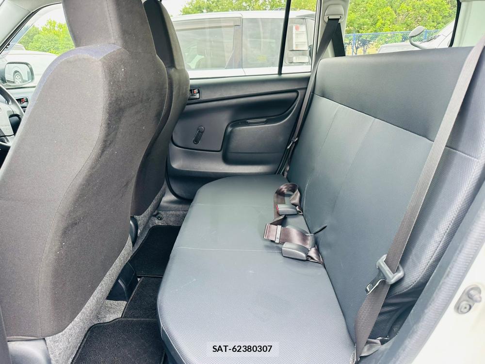 Toyota PROBOX VAN 2019-04 7736799-9