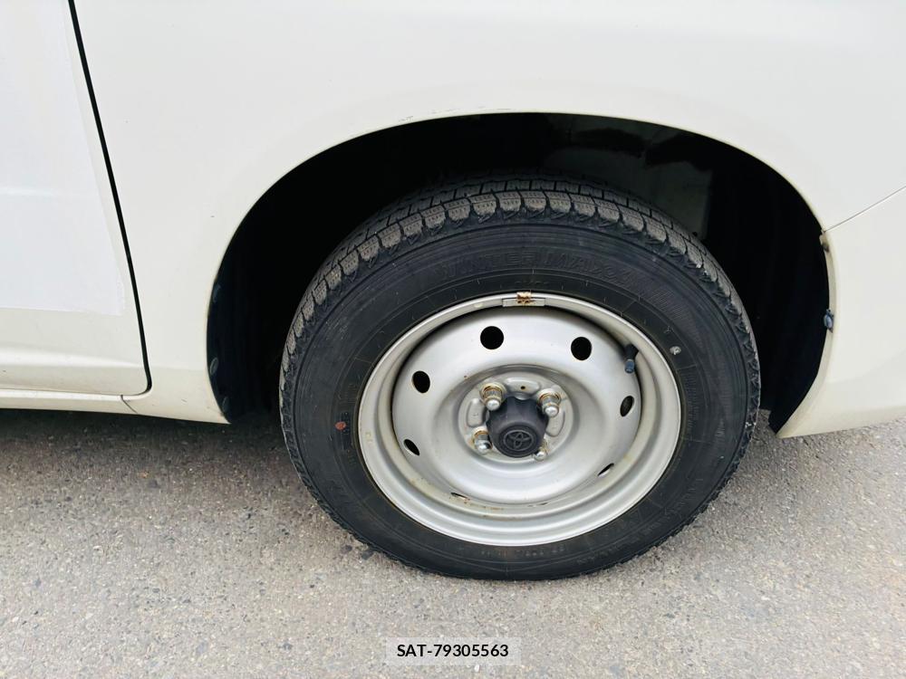 Toyota PROBOX VAN 2020 7003748-29