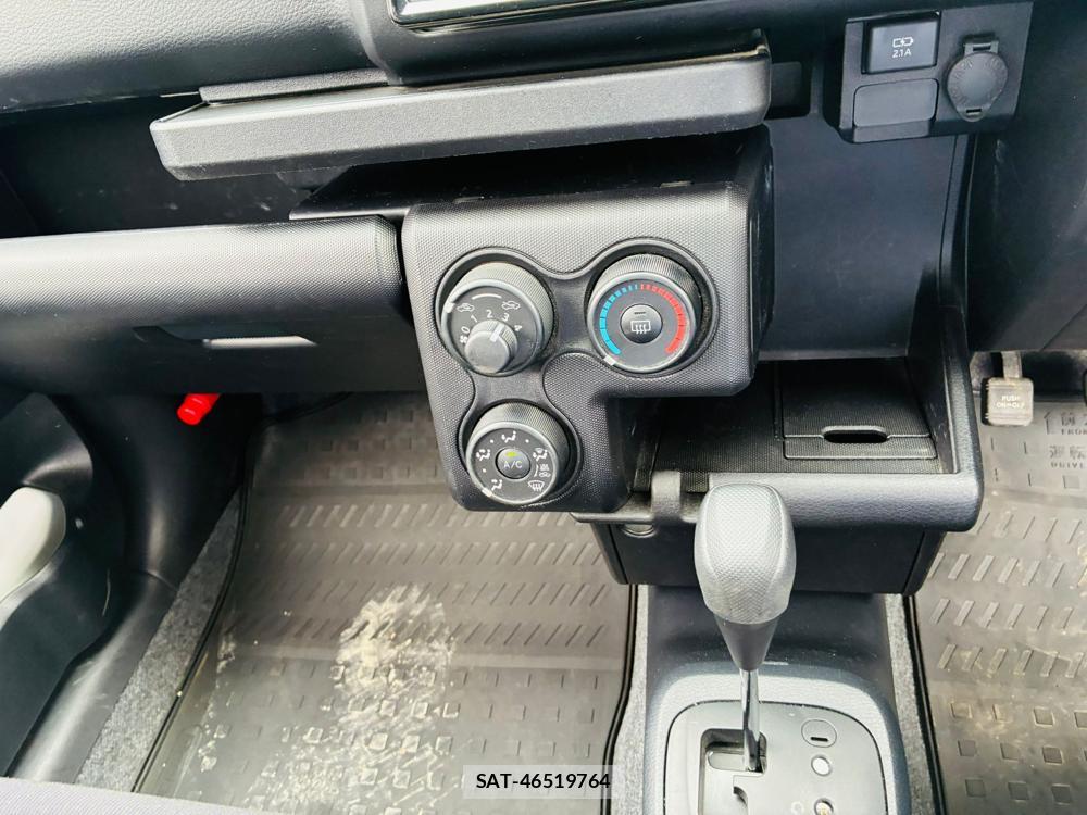 Toyota PROBOX 2020-06 7539259-19