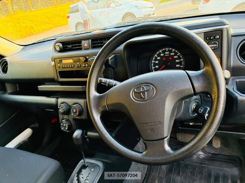 Toyota PROBOX VAN 2019-05 7622971-14