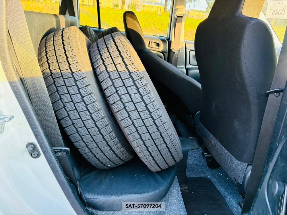 Toyota PROBOX VAN 2019-05 7622971-8