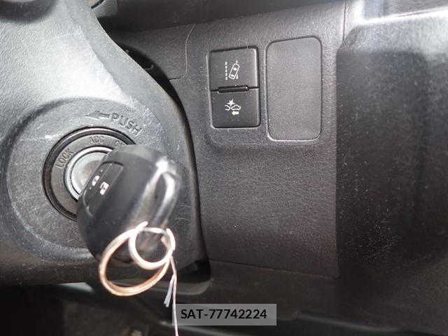 Toyota PROBOX VAN 2019-06 7963414-5
