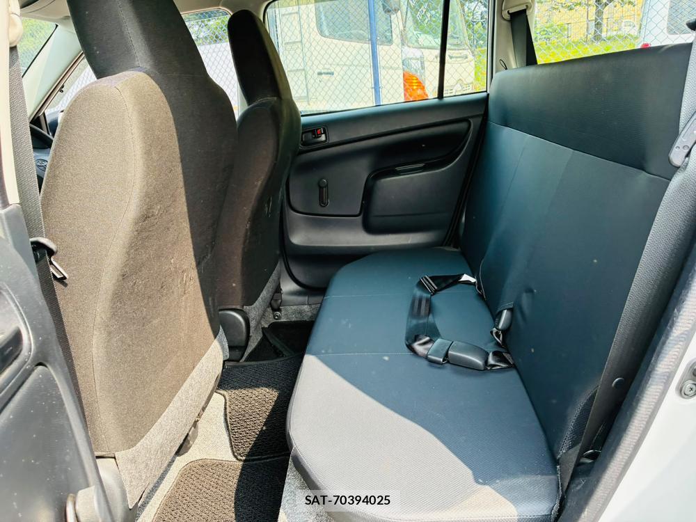 Toyota PROBOX VAN 2020-01 7605438-9