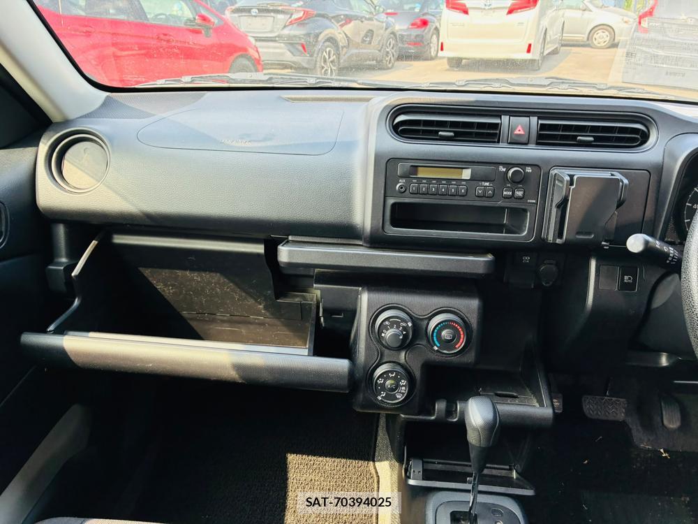 Toyota PROBOX VAN 2020-01 7605438-17